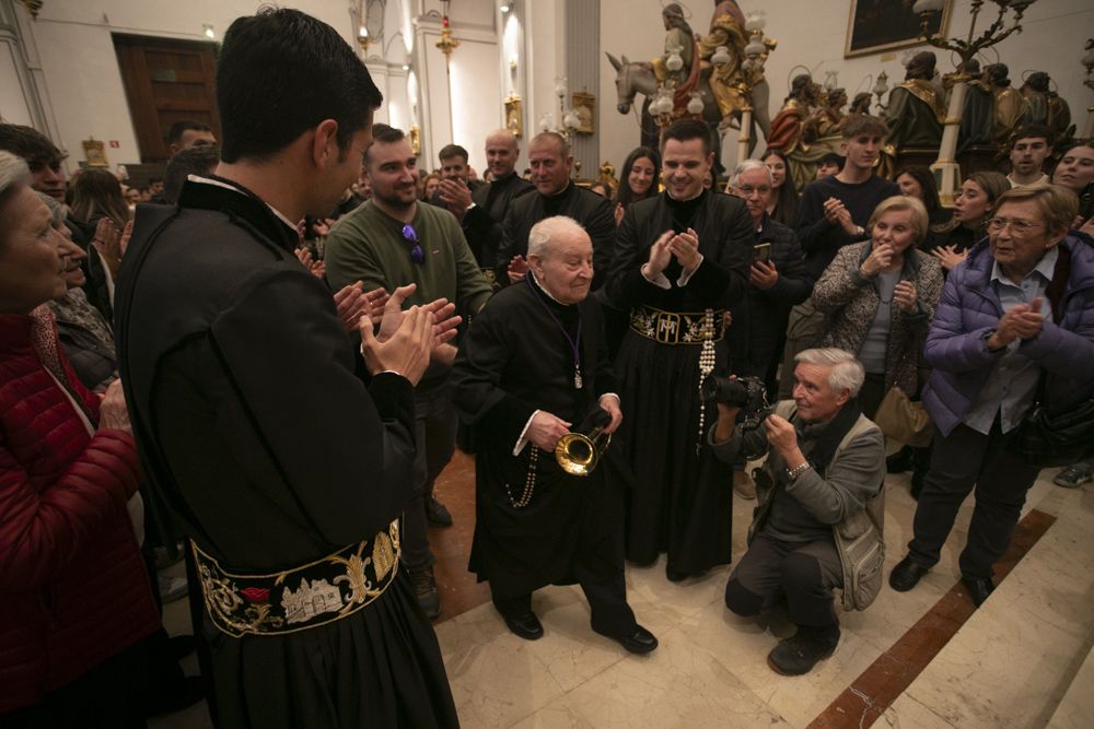 Emotiva Imposición de Medallas de la Semana Santa Saguntina