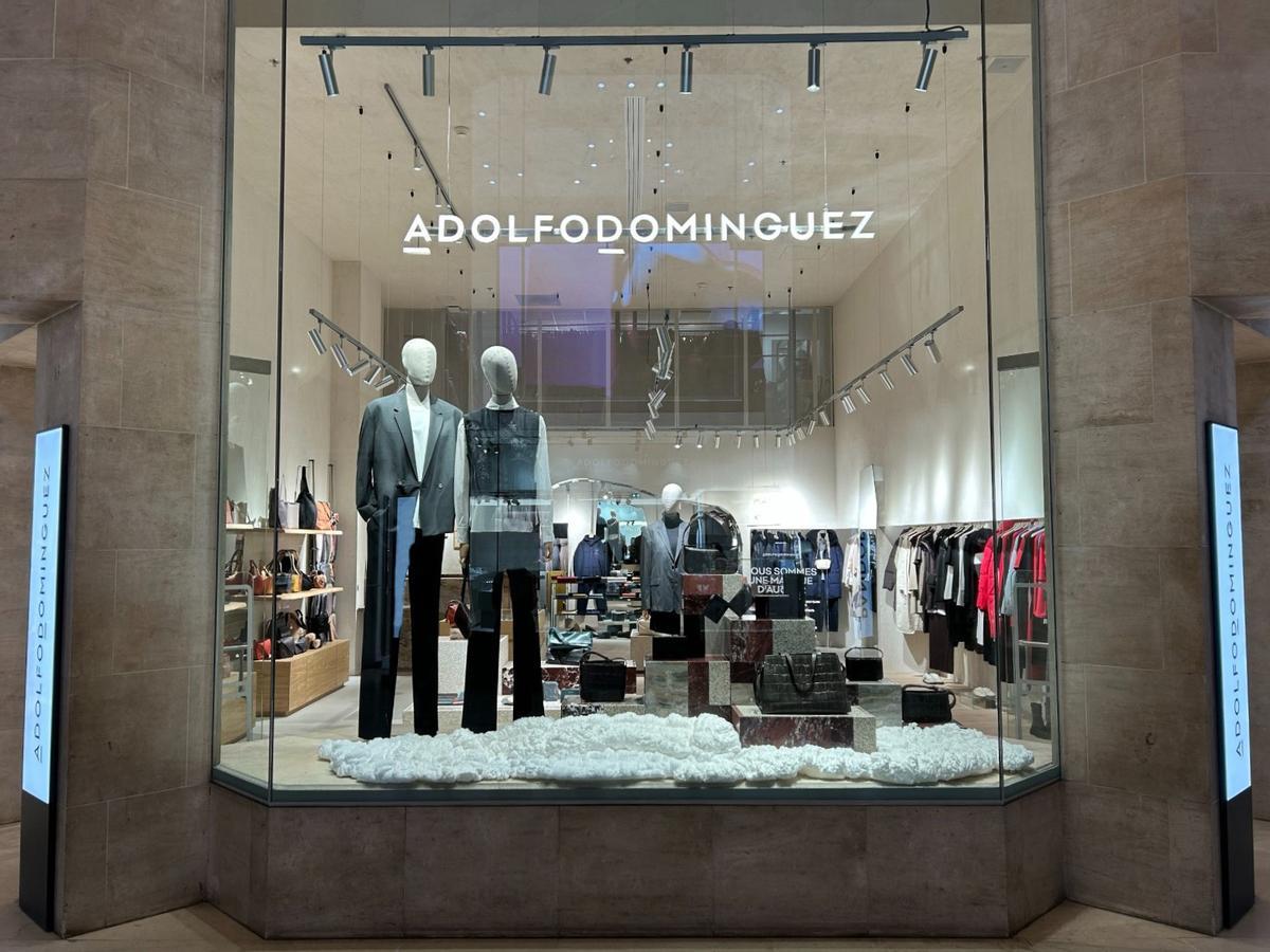 Nueva tienda de Adolfo Domínguez en París.