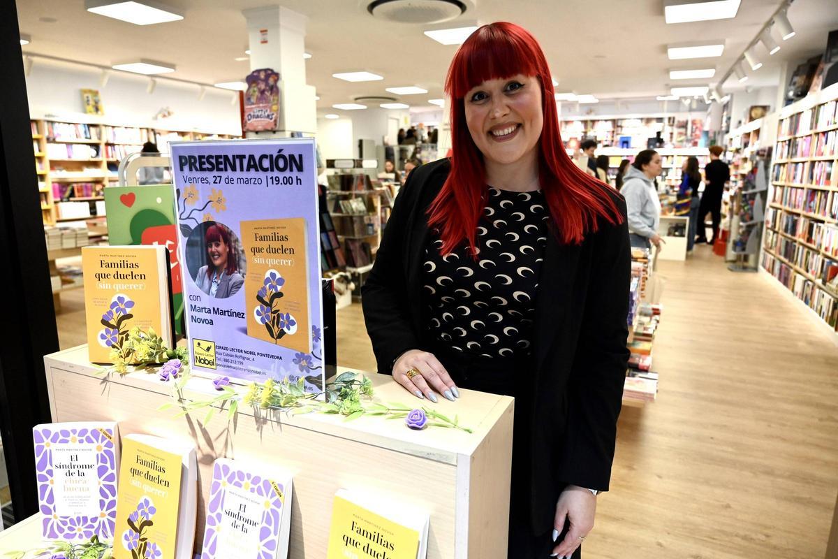 Marta Martínez Novoa, que presentó en la librería Espazo Lector Nobel su nueva obra.