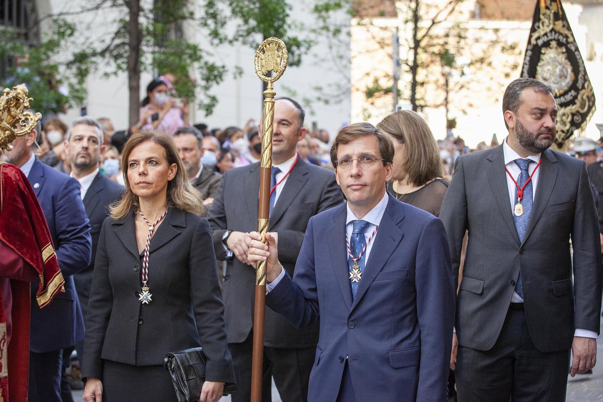 José Luis Martínez Almeida, durante una procesión esta Semana Santa.