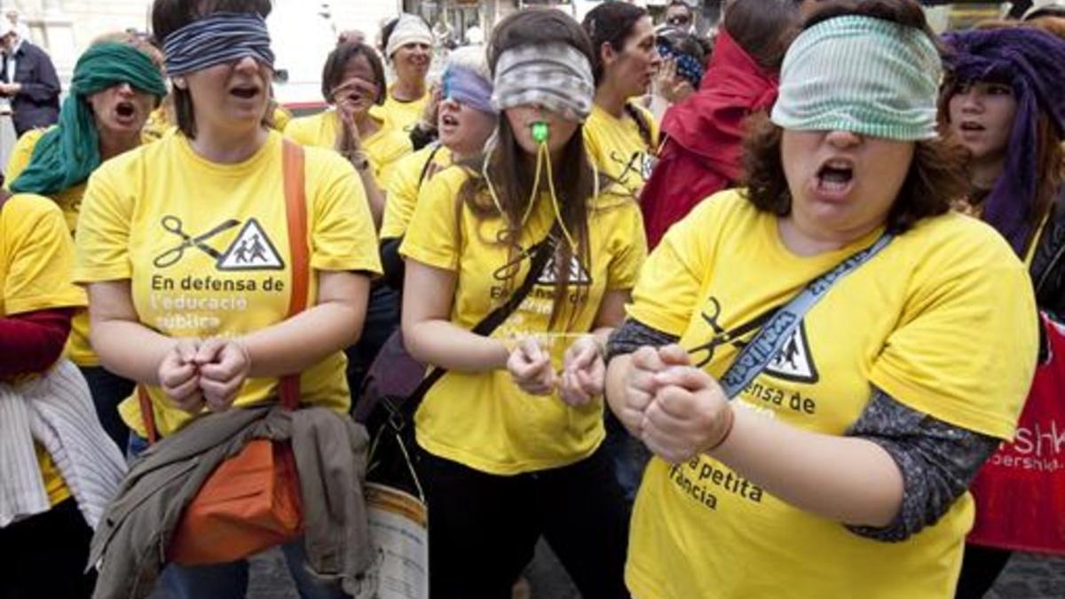 RECORTES Protesta contra los recortes, en el 2012, en Barcelona.