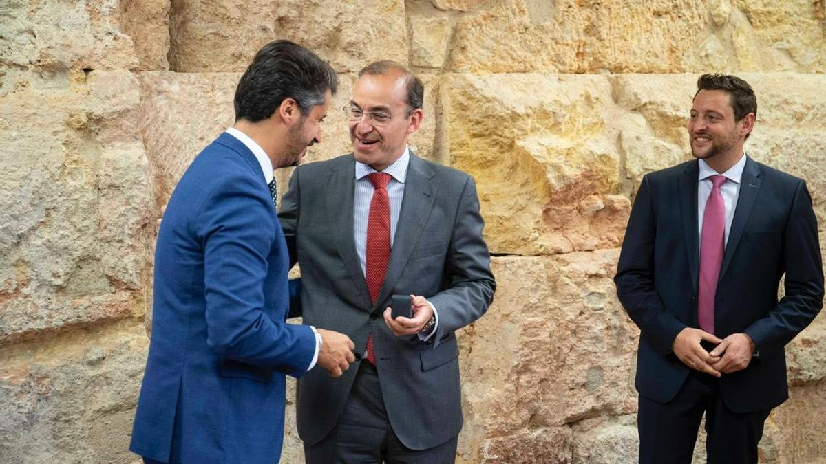 El alcalde de Cáceres viaja a Tarragona para tomar posesión como miembro del GCPH