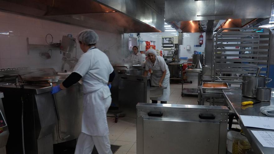 Los hospitales de Zamora dan de comer de catering a los pacientes desde este lunes hasta final de año