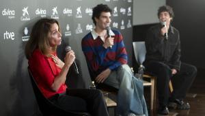 Ana Belén, Javier Calvo y Javier Ambrossi, durante el anuncio esta mañana.