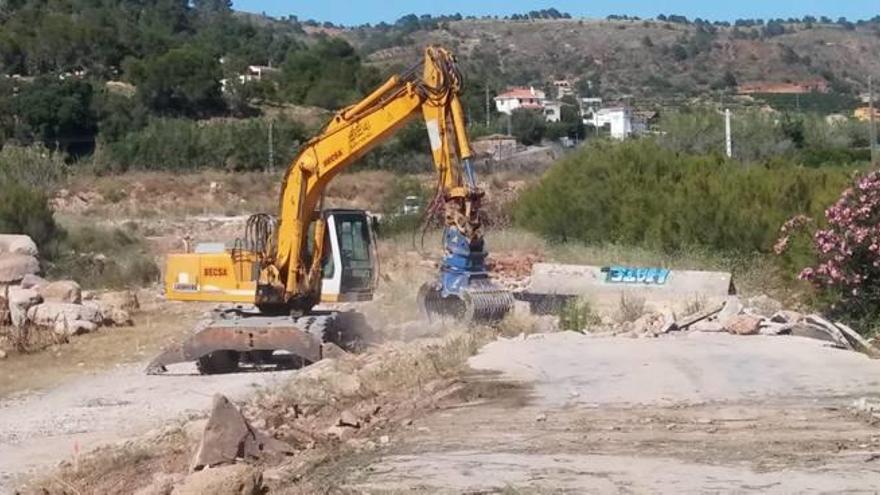 La aparición de las máquinas provocó una gran satisfacción en Gilet y Petrés.