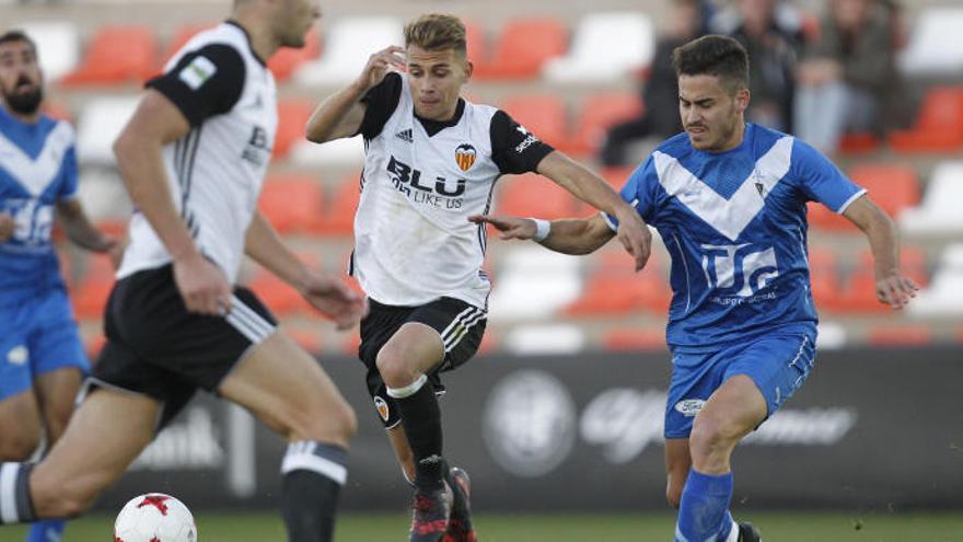 Villalba, en un partido con el Mestalla.