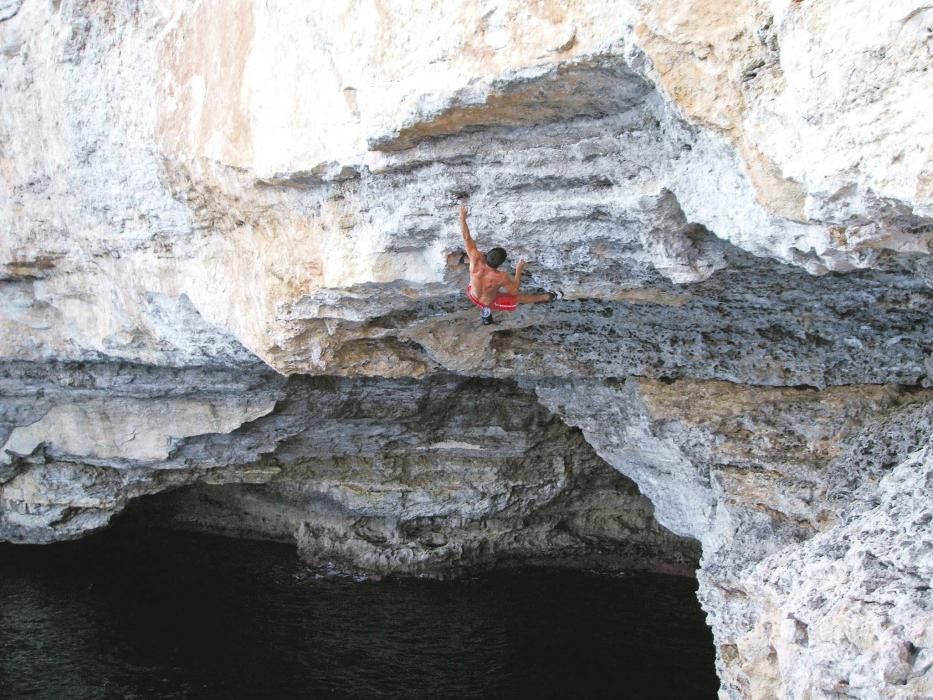 Psicobloc, la escalada más pura