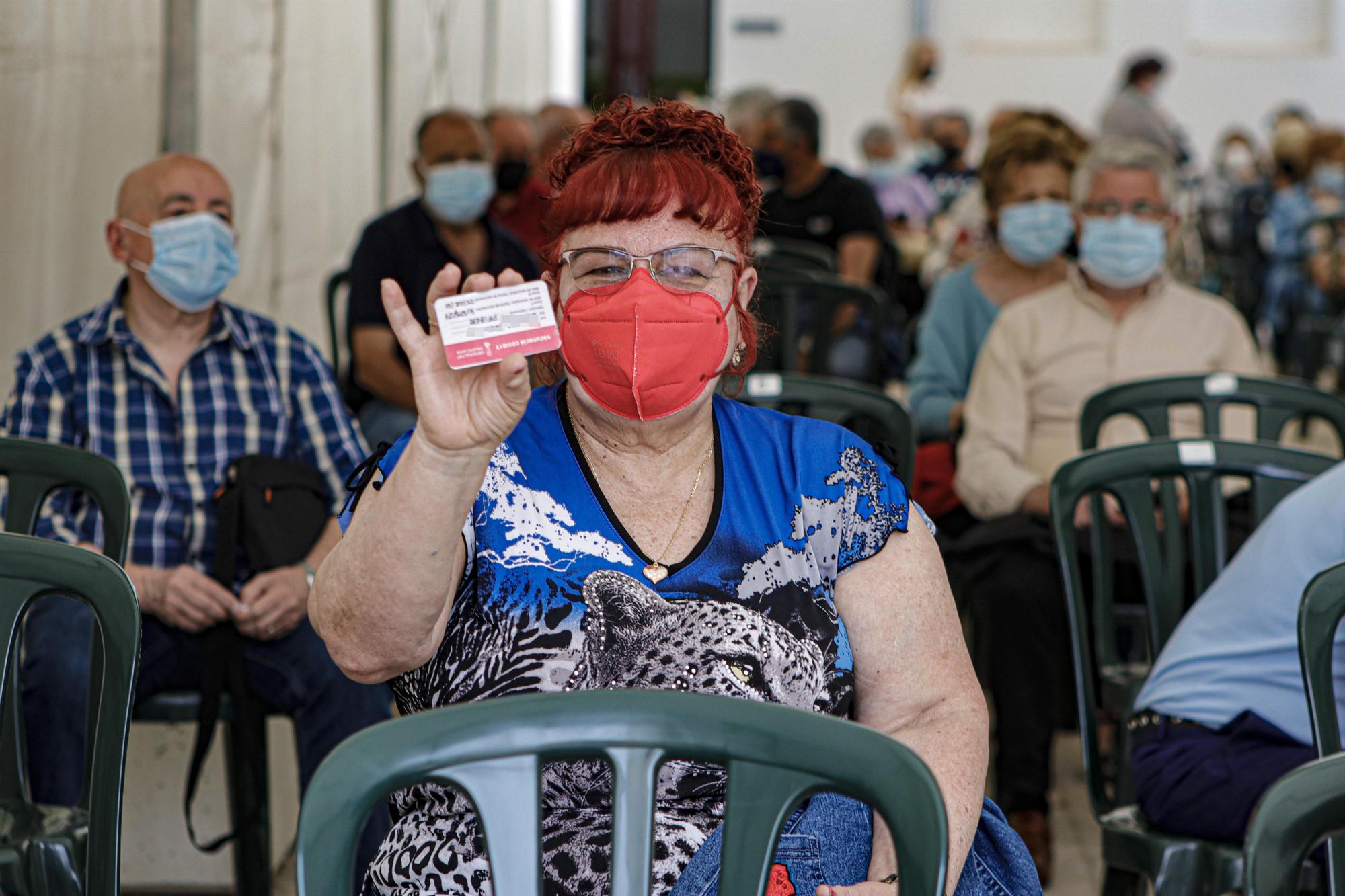 Vacunación masiva con Pfizer en Alcoy y comarca