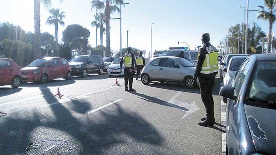 La Policía Nacional detuvo la semana pasada a uno de los atracadores.