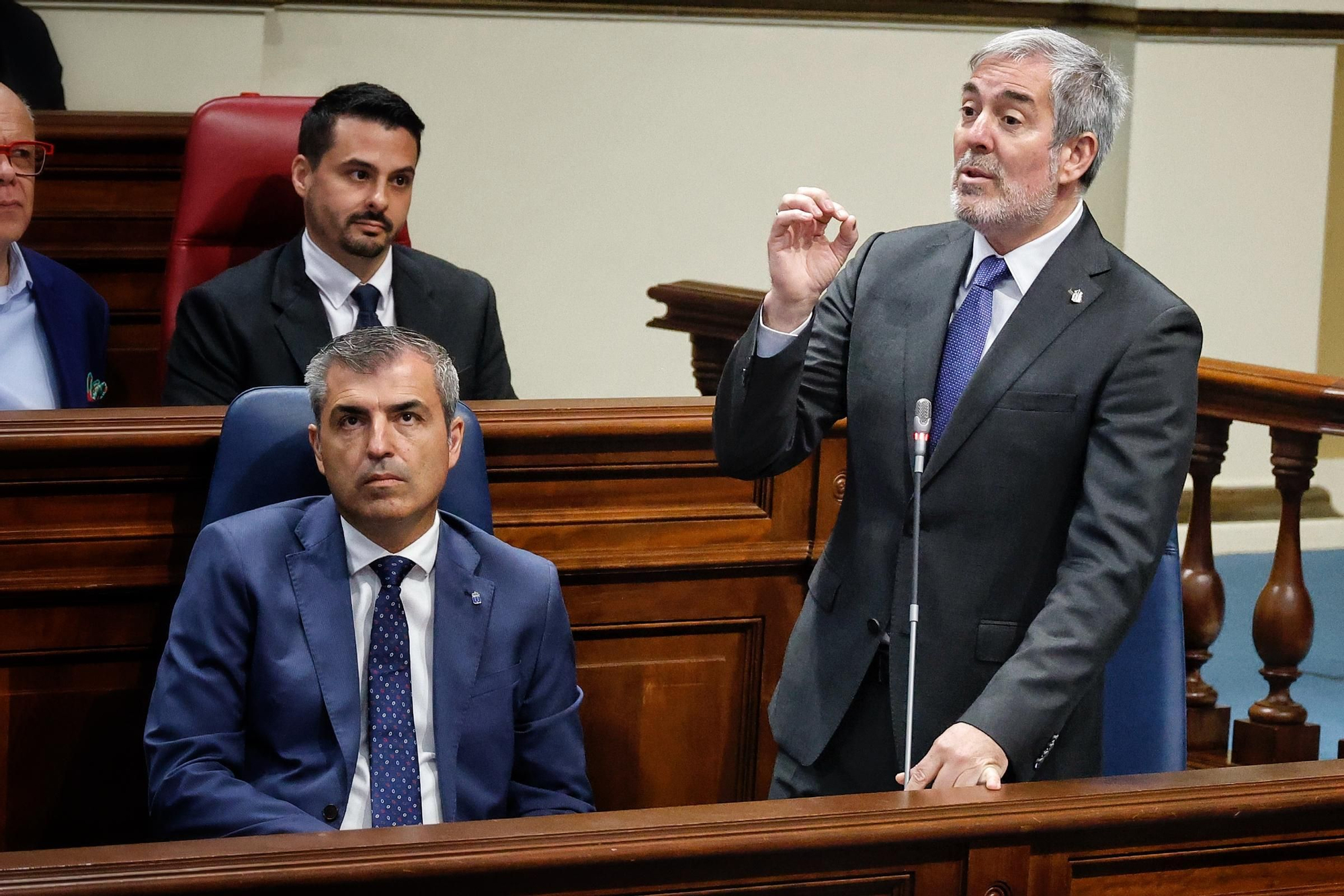Pleno del Parlamento de Canarias