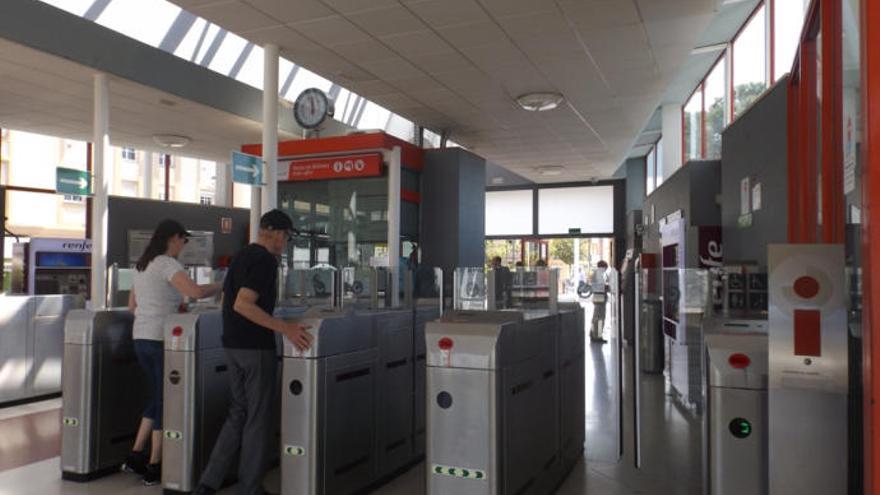 Estación de cercanías de Benalmádena-Arroyo de la Miel.