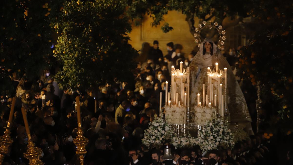 Traslados de las imágenes de 'El Verbo Encarnado' desde la Catedral