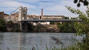 Puente colgante de Amposta sobre el Ebro.