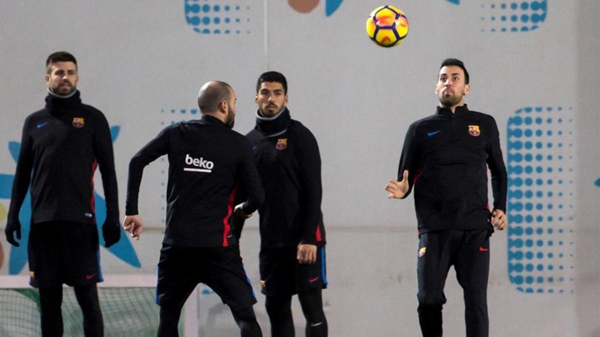 Los jugadores del Barça en el último entrenamiento