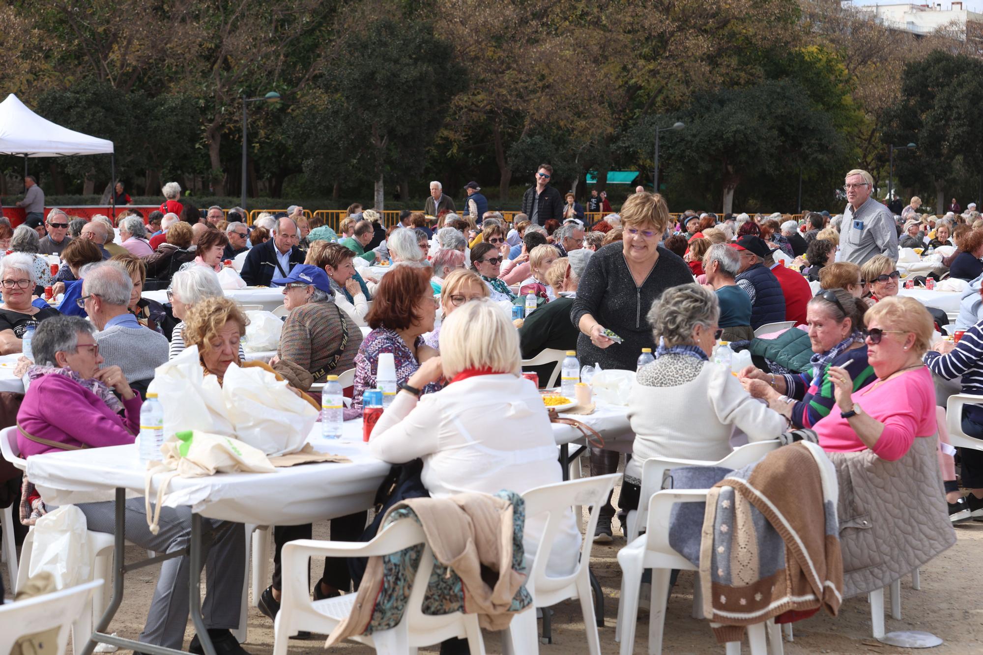 Paellas organizadas por la concejalía de atención a personas mayores del Ayuntamiento de València