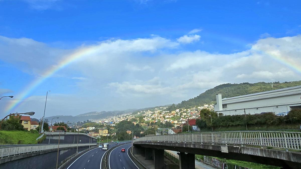 La autopista AP-9 en su tramo urbano en Vigo.