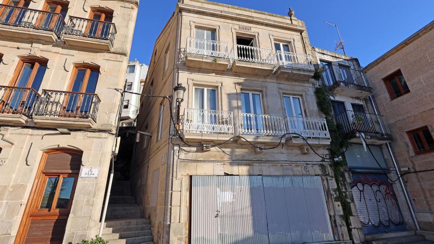 La falta de suelo y los fondos de Europa para rehabilitar elevan a 180 los edificios en venta en Vigo