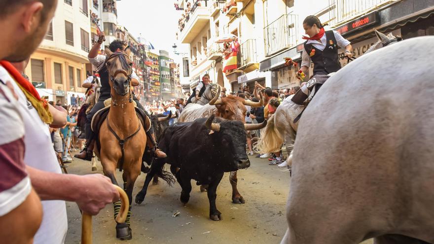 Más de 20.000 personas disfrutan de la espectacular sexta Entrada de Toros y Caballos de Segorbe