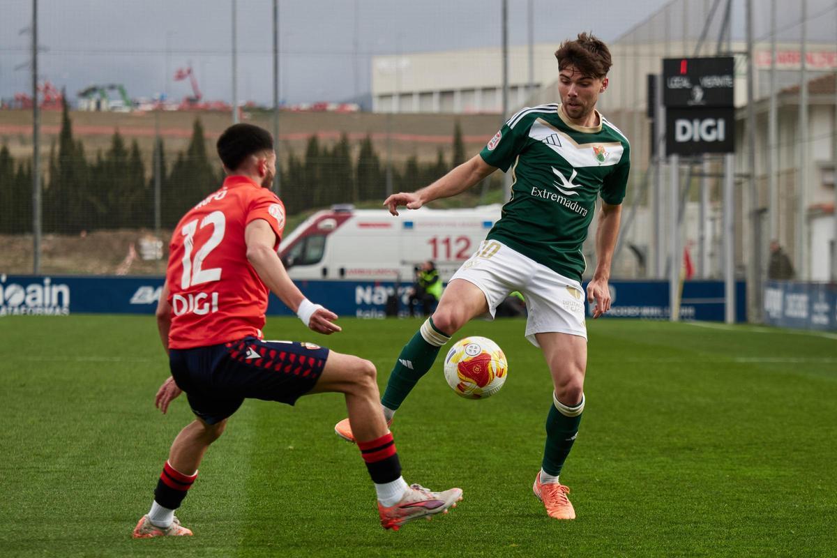 Las imágenes del Osasuna Promesas - Cacereño