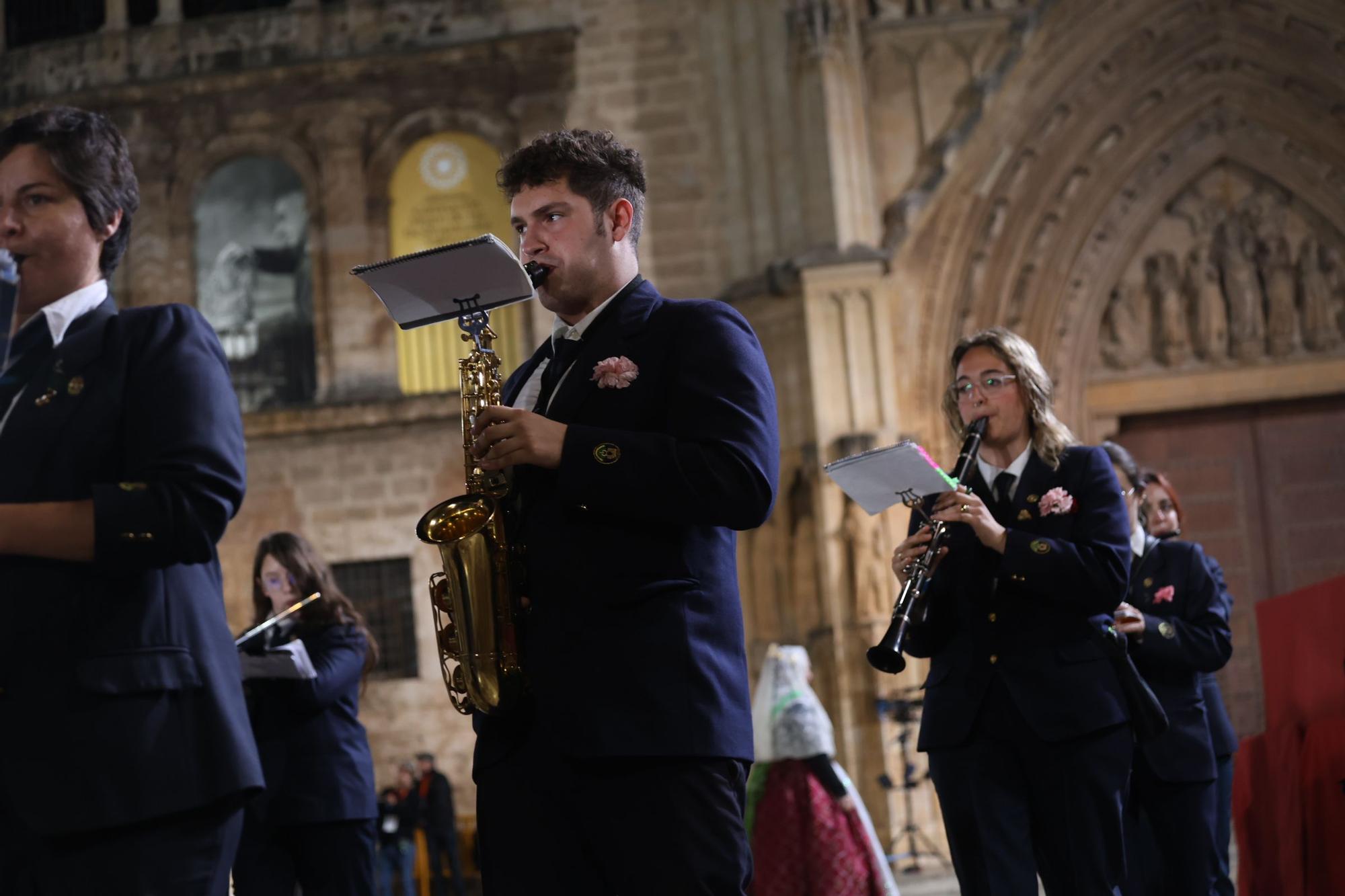 Fallas 2023 | Antología de músicos en la Ofrenda del día 17