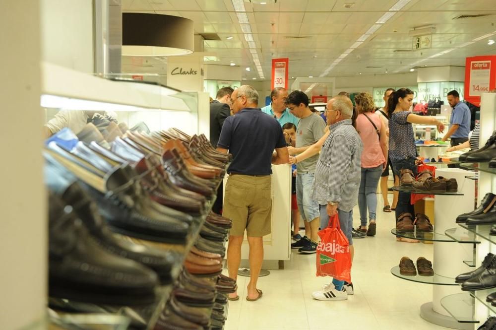 Comienzan las rebajas en Murcia