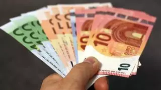 Descubre la ayuda del SEPE de casi 500 euros que puedes recibir durante meses