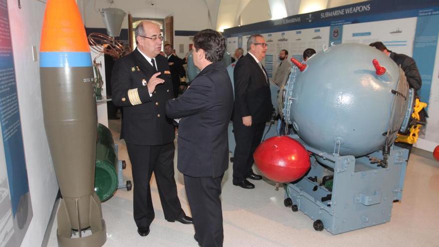 La nueva sala del Museo Naval permite conocer la historia del arma submarina y la vinculación de la Armada con la ciudad.