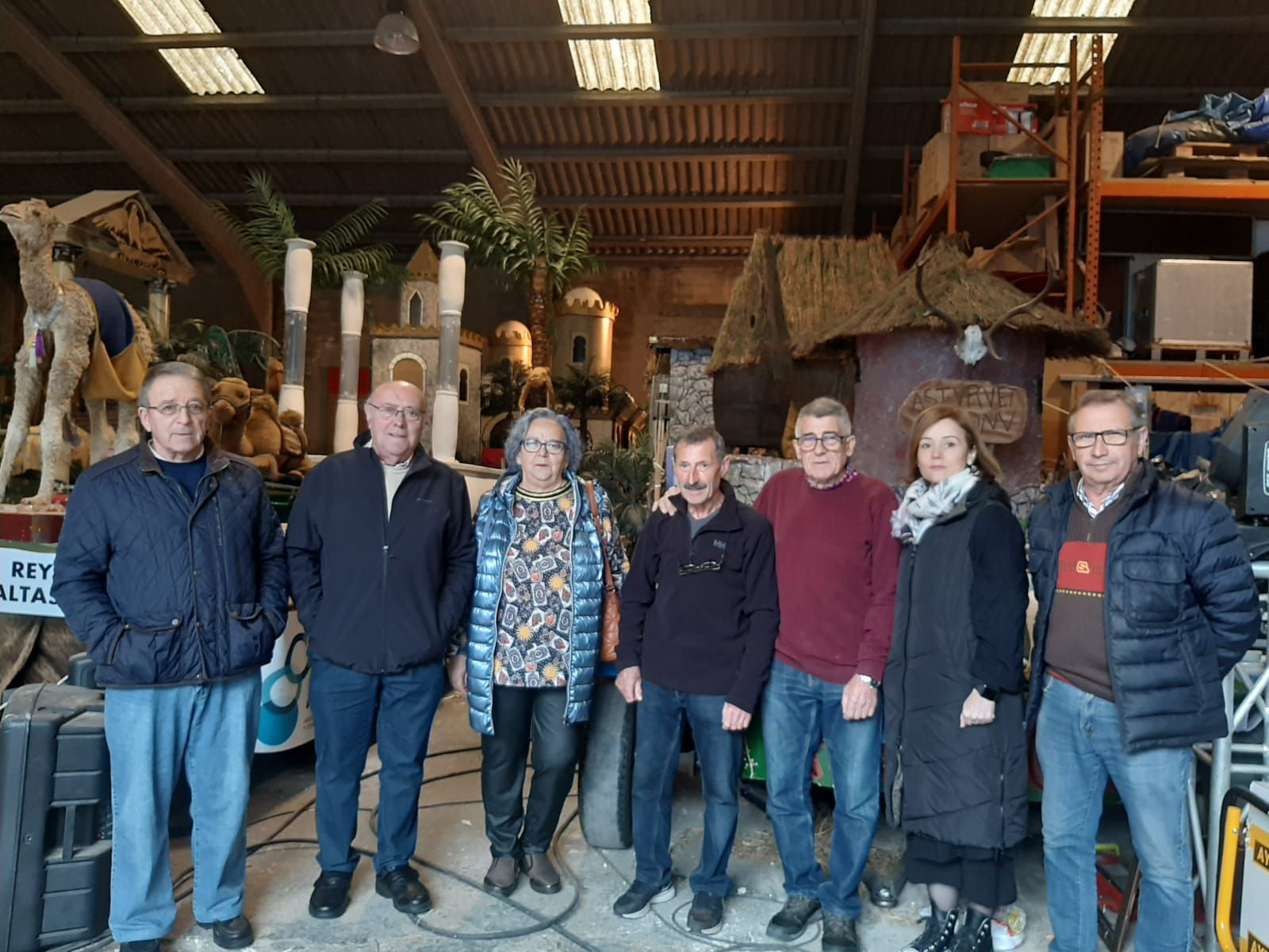 Lugones prepara la cabalgata: así está el taller de los Reyes Magos