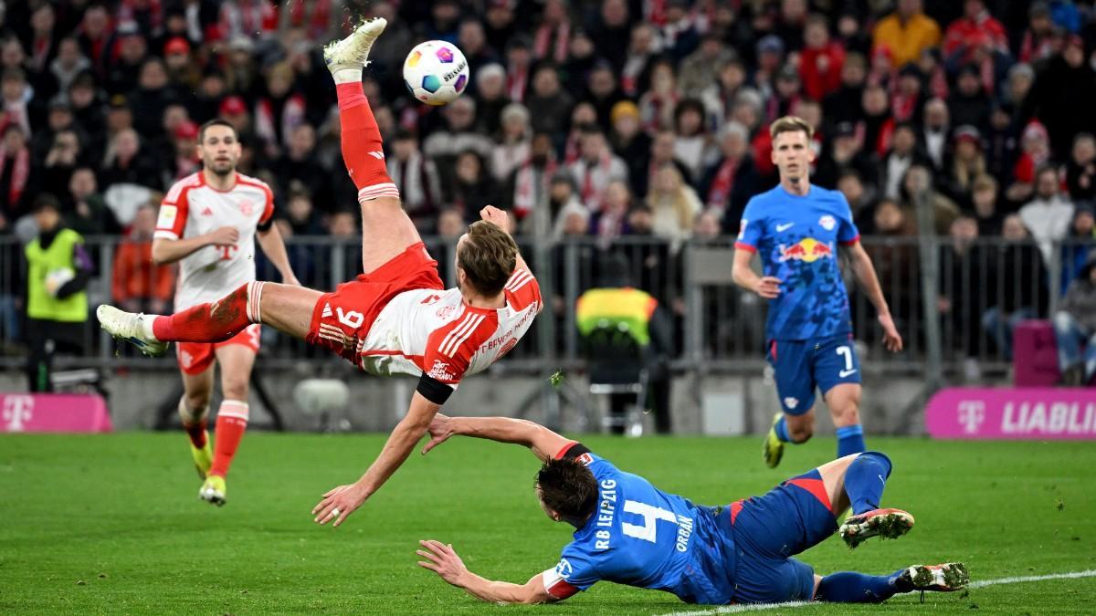 Harry Kane intentó una acrobática chilena ante el Leipzig