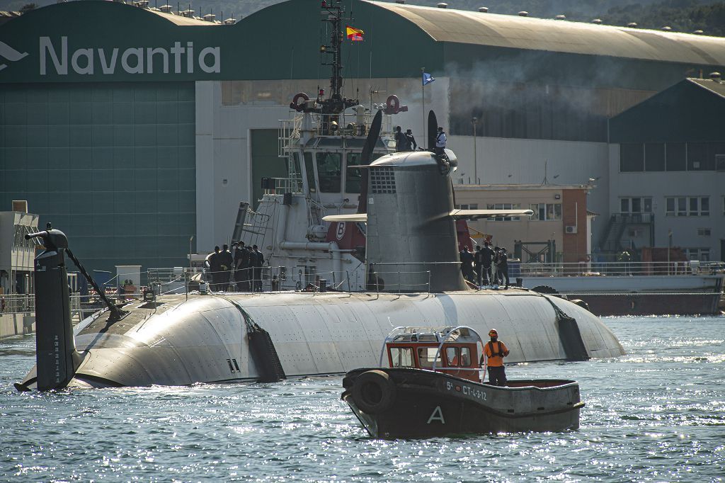 La dotación del S-81 Isaac Peral culmina la puesta a flote industrial del submarino