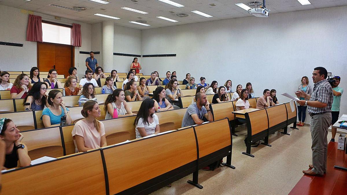 Oposiciones de docentes en la UIB correspondientes al verano de 2019.