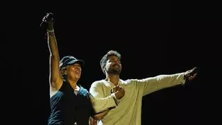 Pablo Alborán reúne a 18.000 personas en Arrecife con Rosana como invitada sorpresa en el concierto en las Fiestas de San Ginés