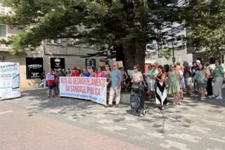 «A Voz da Sanidade» reúne un centenar de apoyos a los autobuses directos al hospital
