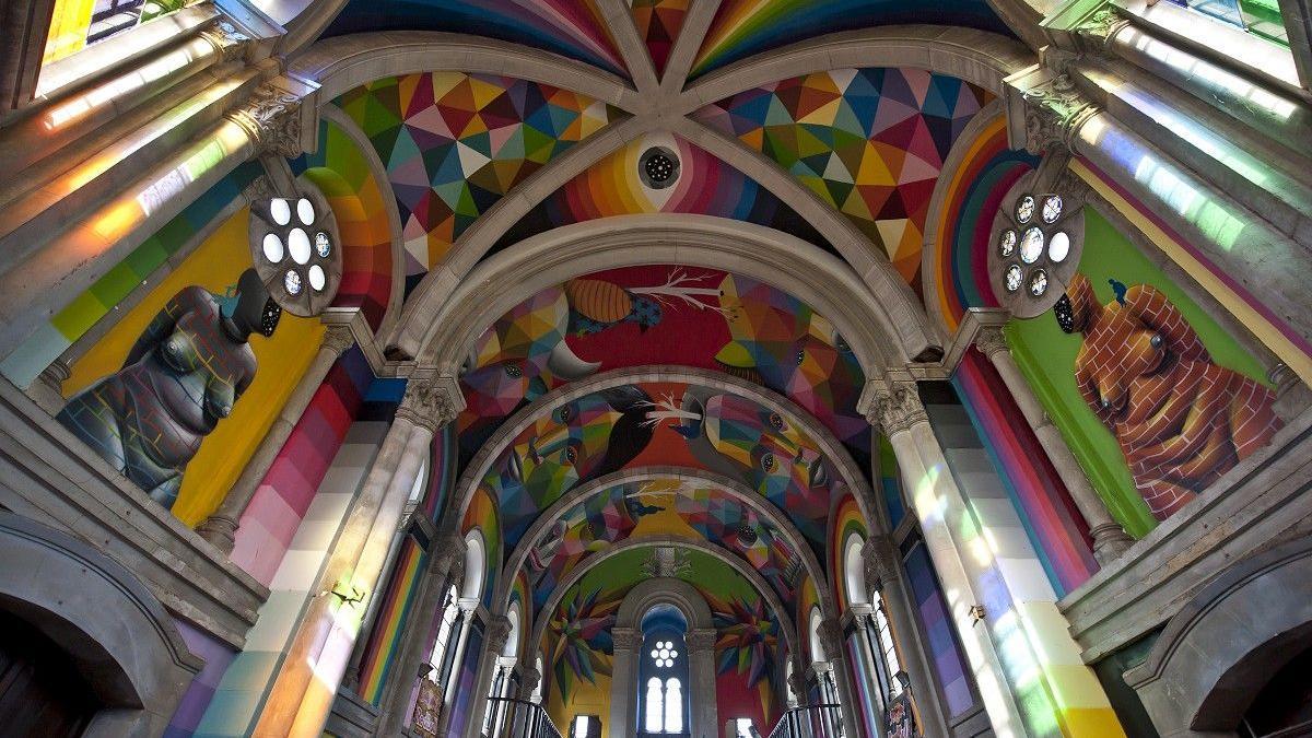 Interior de la Iglesia Skate de Llanera