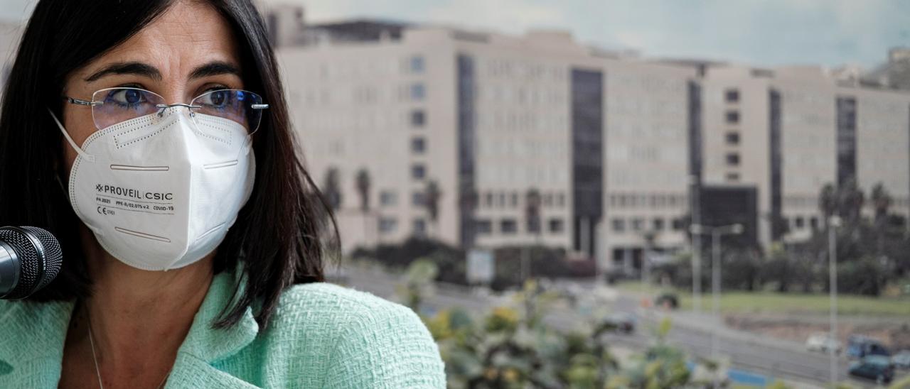 La ministra de Sanidad, Carolina Darias, tras visitar este miércoles el Hospital Doctor Negrín.