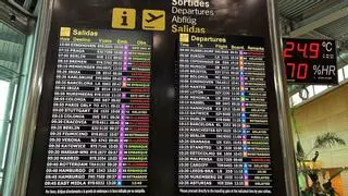 Aena activa el comité de crisis ante el caos aéreo por la dana en el aeropuerto de Palma