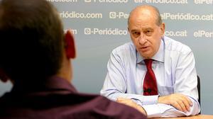 El polític del PP parla de la seva etapa com a ministre de l’Interior.