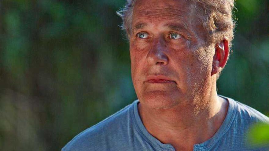 Luis Emilio Batallán celebra cuarenta años de