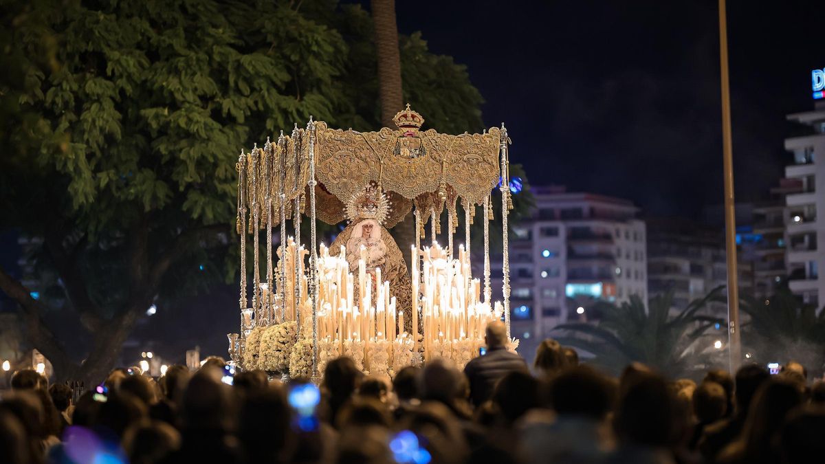 María Santísima de la Esperanza Macarena Coronada