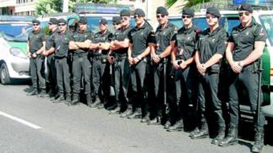 Una jornada tranquila para los antidisturbios de la Benemérita