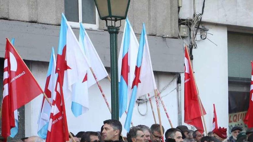 Manifestación ayer ante el Parlamento de Galicia.