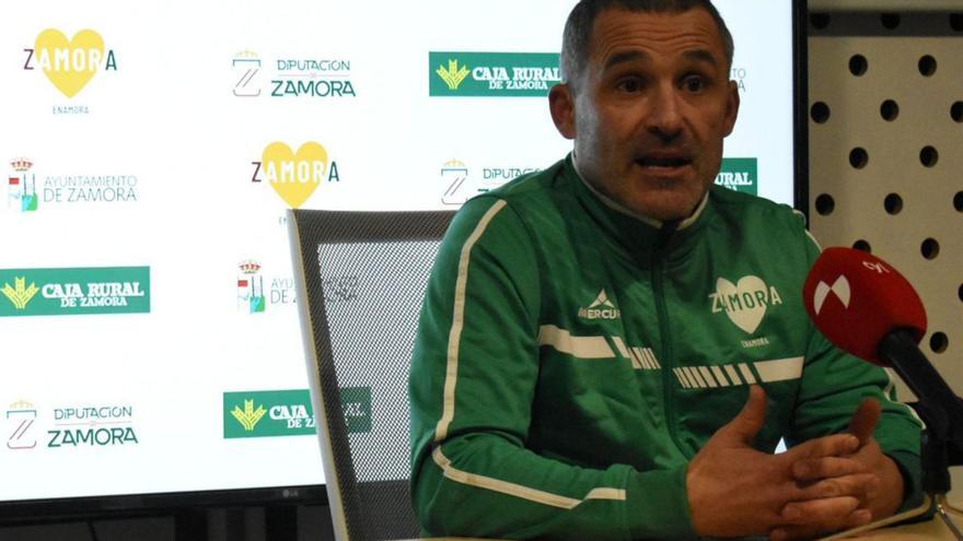 Diego Soto, entrenador del Zamora Enamora. | BMZ