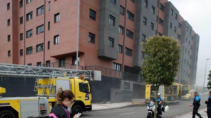 El edificio donde se produjo el incendio.