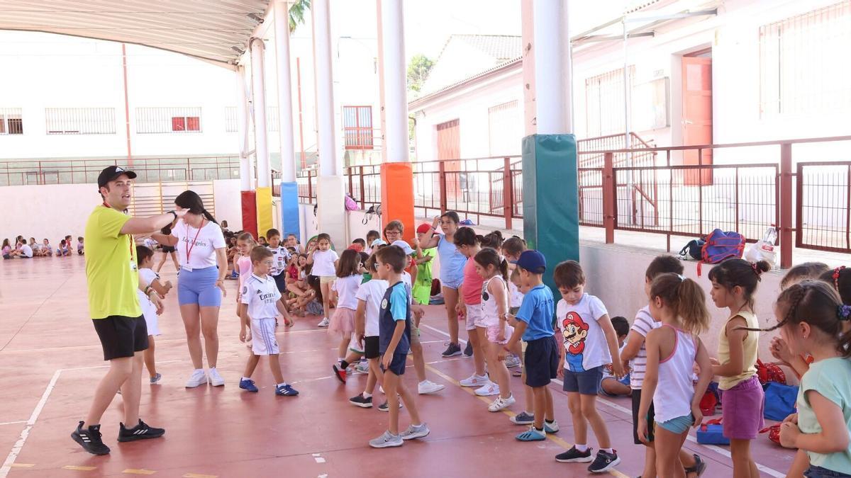 Ludoteca estival infantil en un municipio de la provincia.