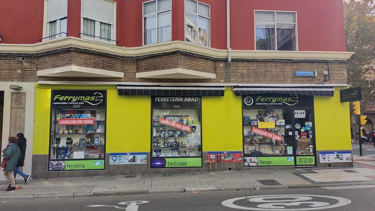 Ferreteria Abad en Calle Cortes de ARagón, 45
