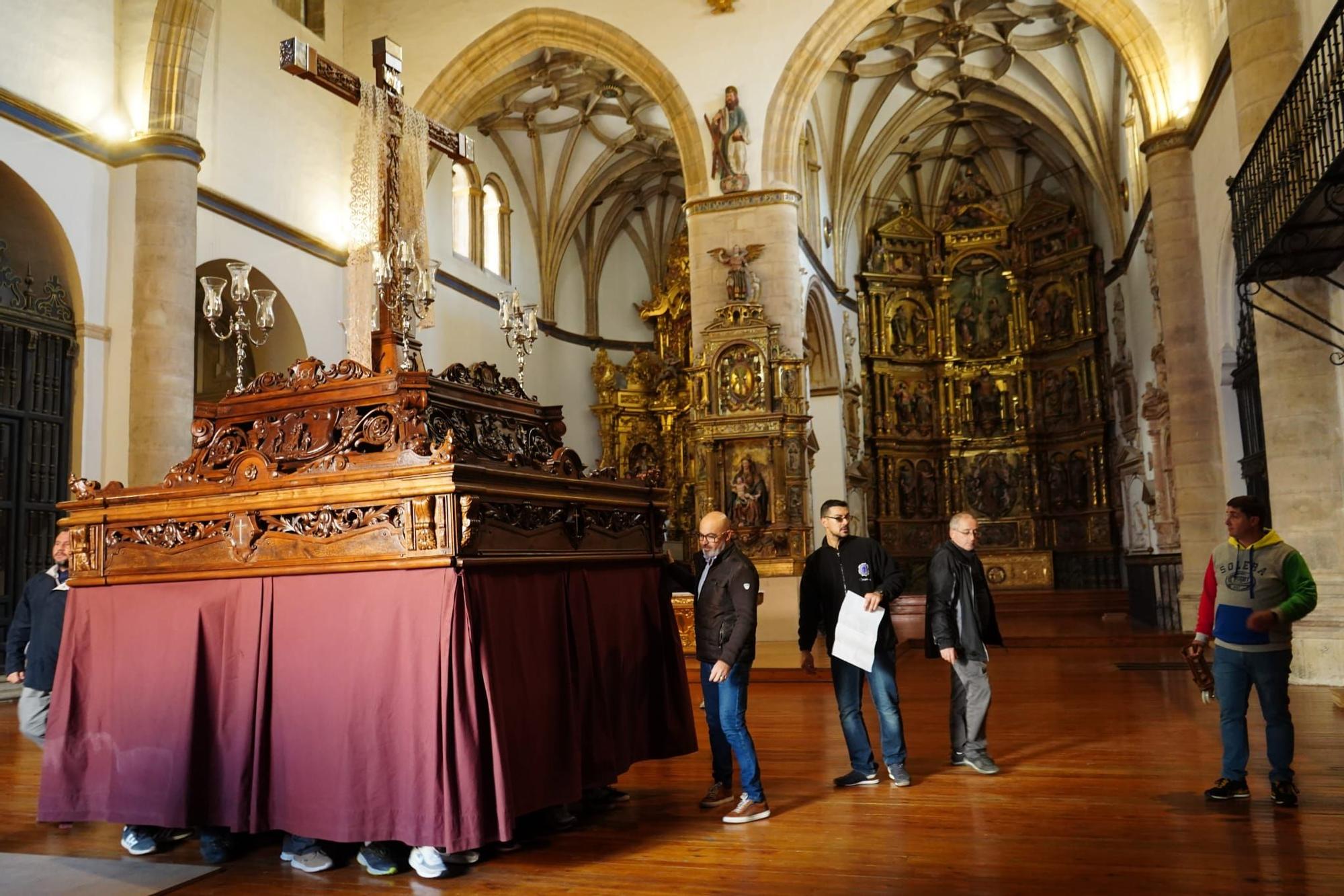 GALERÍA | Los pasos dicen adiós al Museo de Semana Santa de Zamora