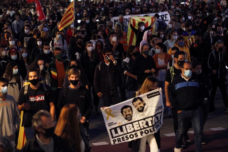 Protestas en Barcelona por la inhabilitación de Torra