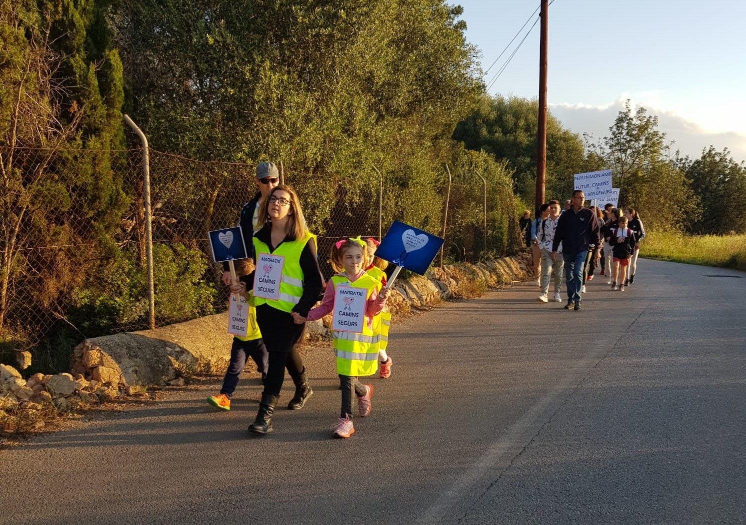 Marcha en el IES Marratxí para exigir caminos escolares seguros