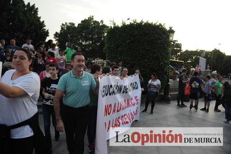 Manifestación contra la LOMCE en Murcia