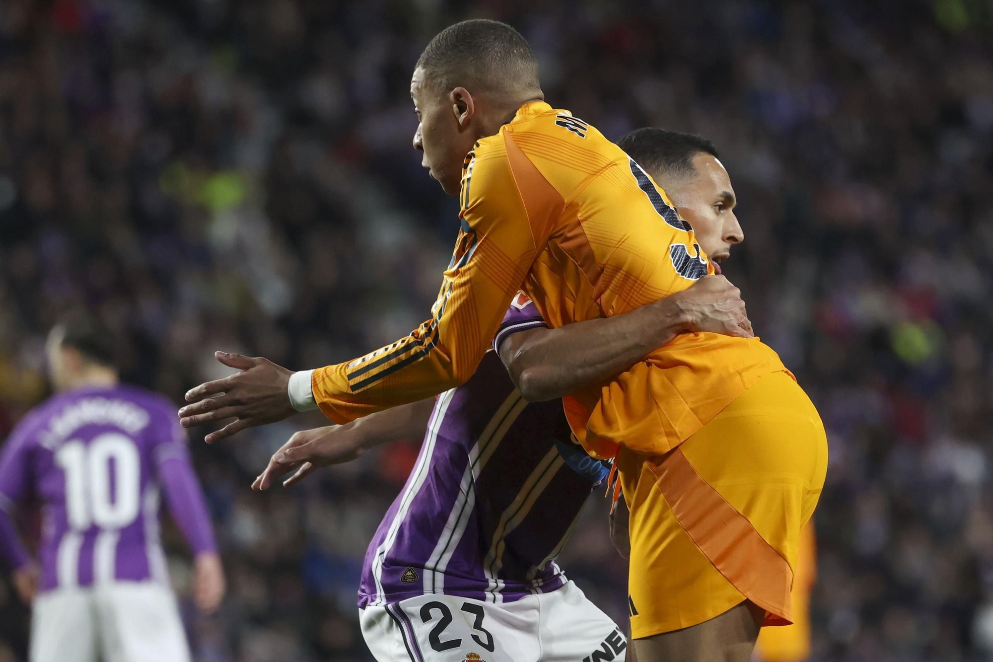 0-1. Mbappé da ventaja al Real Madrid al descanso
